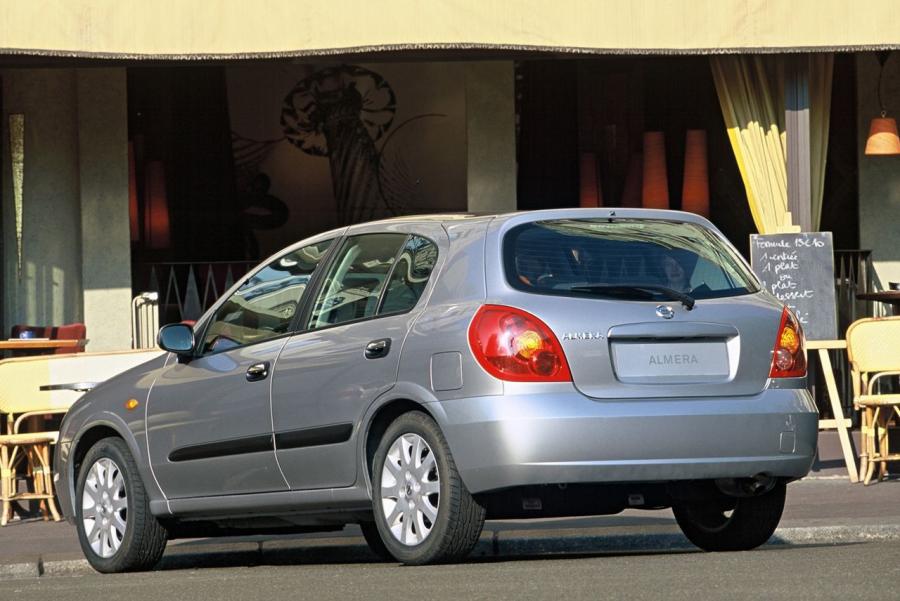  Nissan Almera 1995 года  (фото 4 из 6)